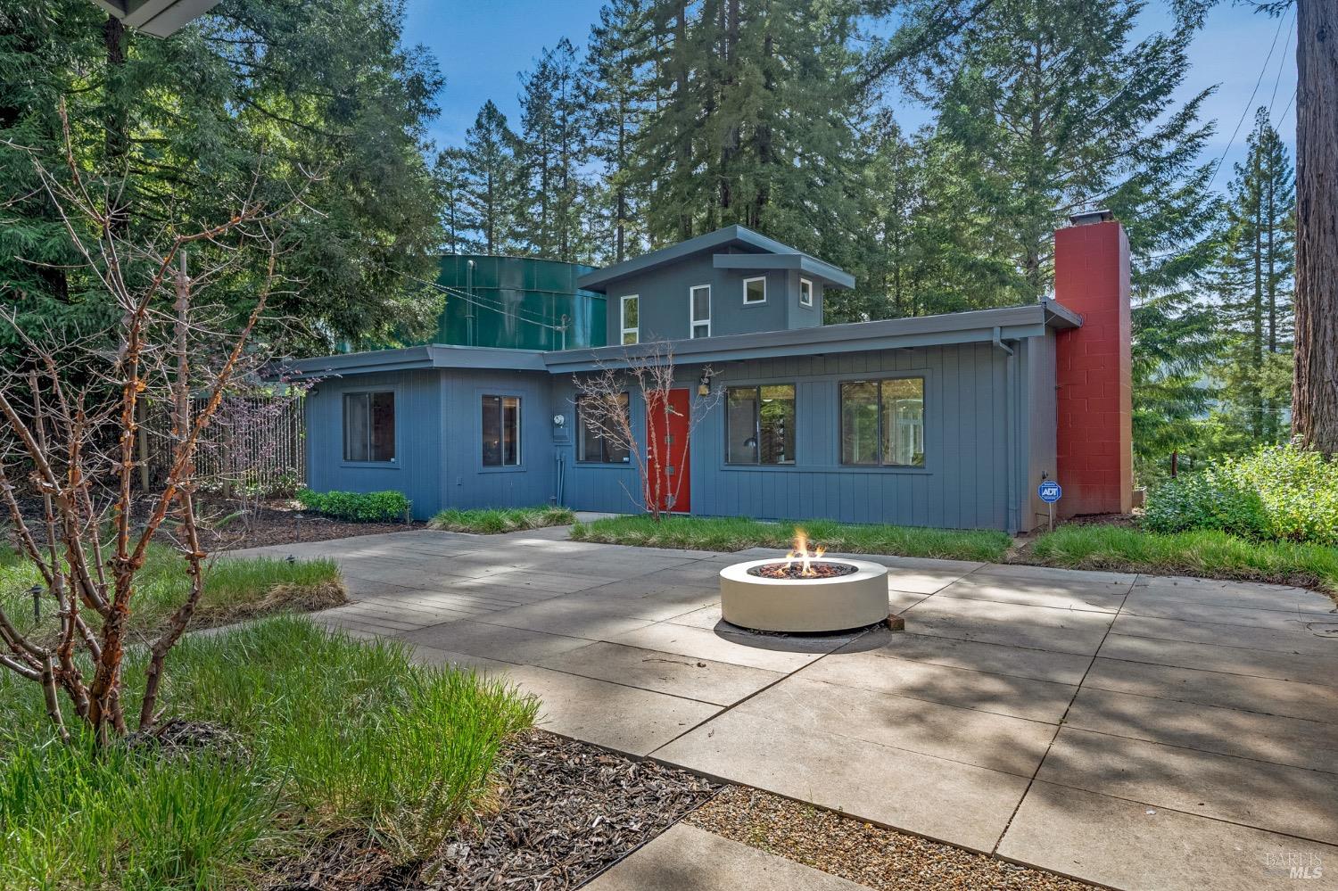 Detail Gallery Image 2 of 41 For 14282 Highland Ave, Guerneville,  CA 95446 - 1 Beds | 1 Baths