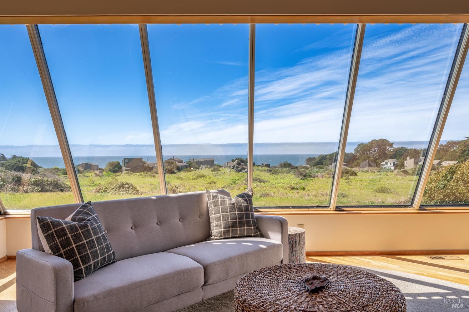 Detail Gallery Image 10 of 89 For 35416 Sea Gate Rd, The Sea Ranch,  CA 95497 - 3 Beds | 2 Baths