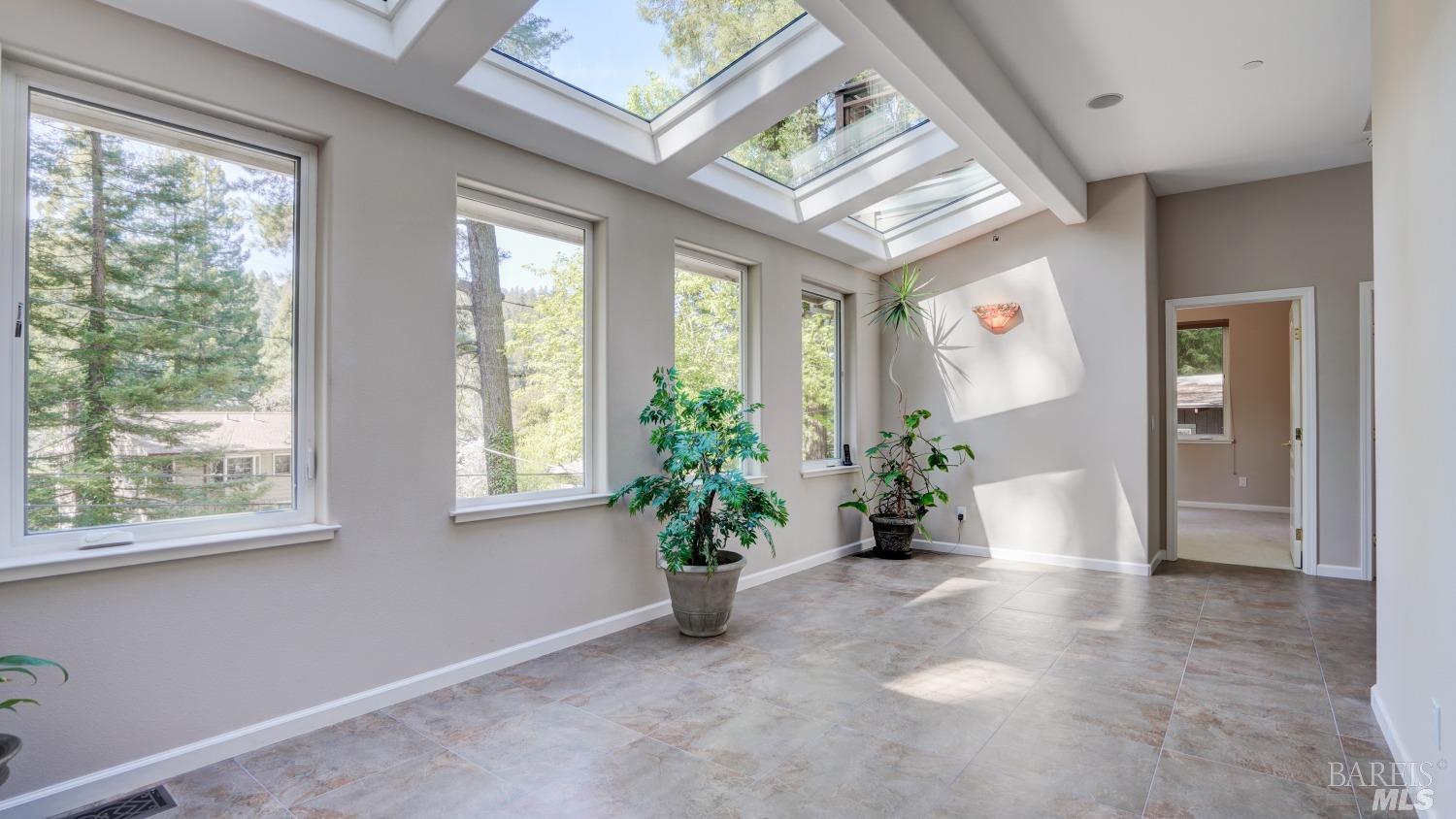 Detail Gallery Image 35 of 53 For 15047 Drake Rd, Guerneville,  CA 95446 - 3 Beds | 2/1 Baths