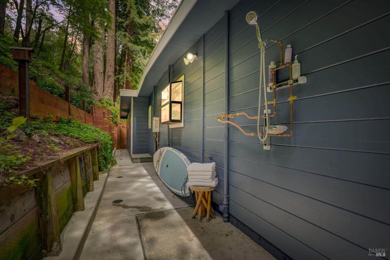 Detail Gallery Image 42 of 43 For 3035 Cazadero Hwy, Cazadero,  CA 95421 - 2 Beds | 1/1 Baths
