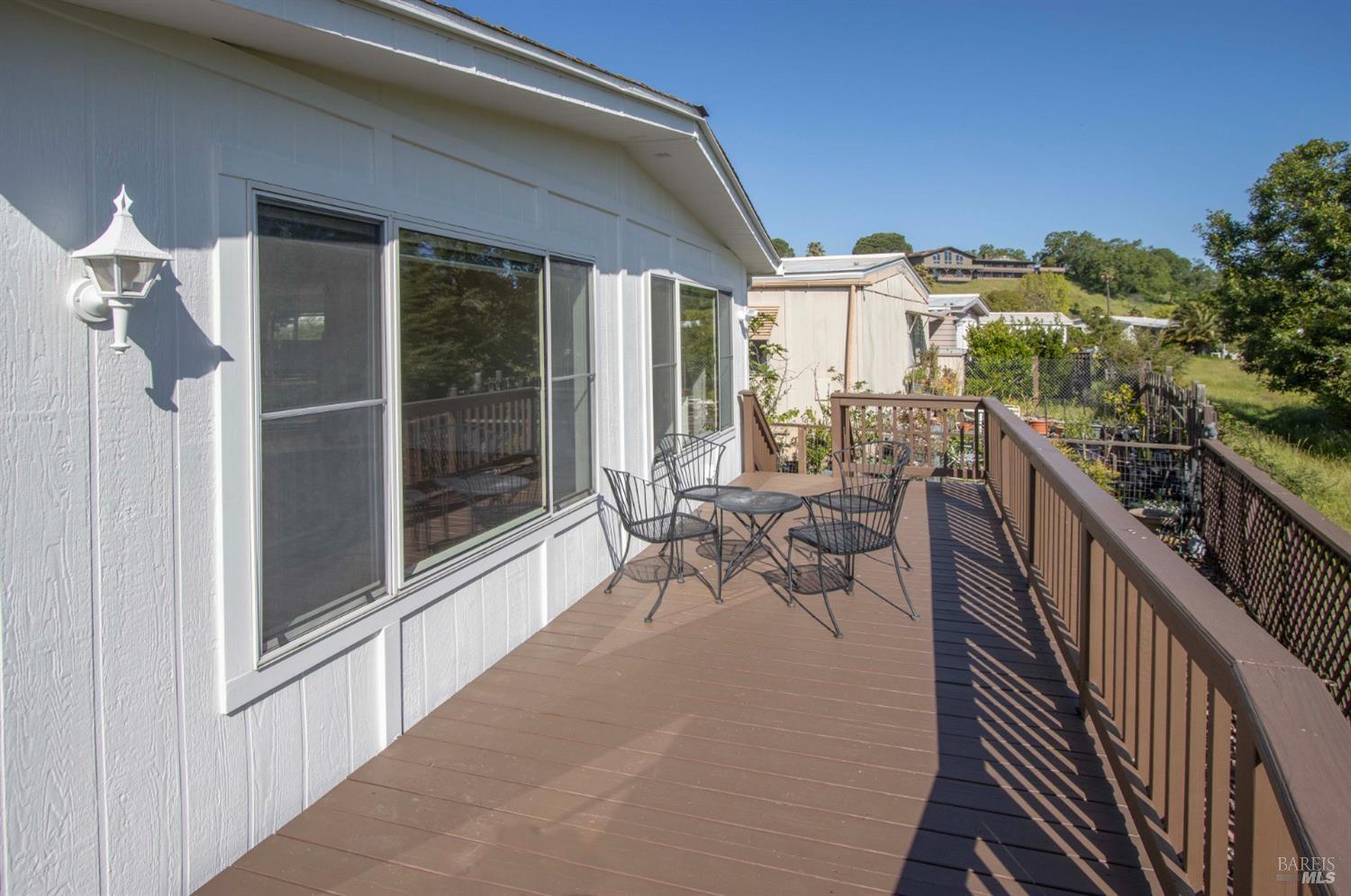 Detail Gallery Image 19 of 39 For 41 Club View Dr, Novato,  CA 94949 - 2 Beds | 2 Baths