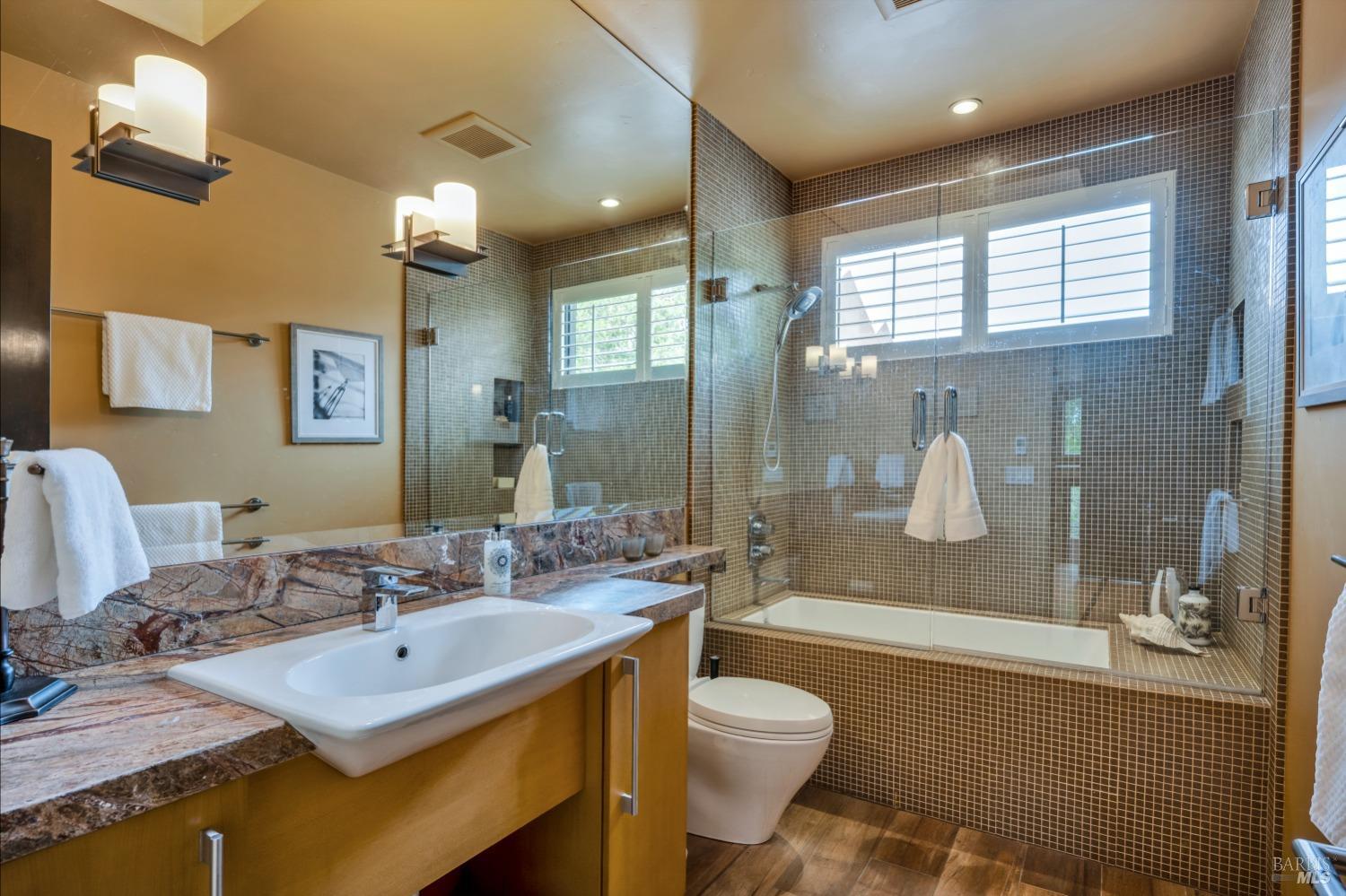 Detail Gallery Image 56 of 97 For 21 Burning Tree Ct, Napa,  CA 94558 - 4 Beds | 3/1 Baths
