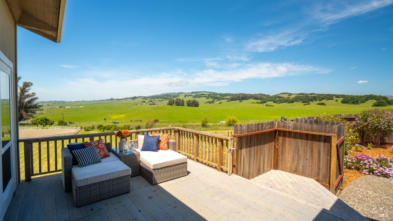 Detail Gallery Image 36 of 60 For 1180 Stage Gulch Rd, Petaluma,  CA 94954 - 4 Beds | 2/1 Baths