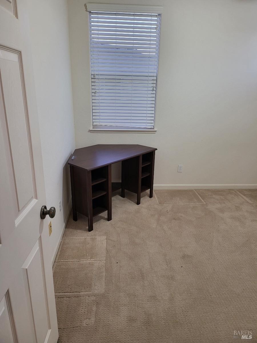 Detail Gallery Image 20 of 21 For 401 Rosso Ct, Vacaville,  CA 95687 - 3 Beds | 2/1 Baths