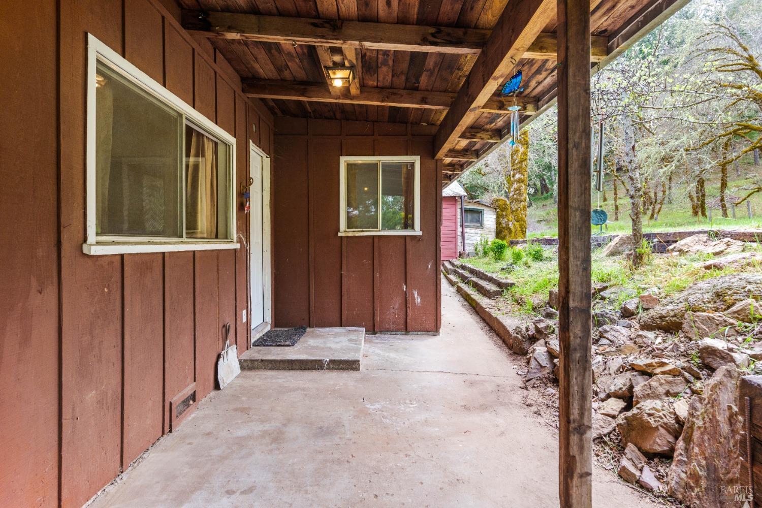 Detail Gallery Image 26 of 32 For 41350 Highway 101 Unkn, Laytonville,  CA 95454 - 4 Beds | 2 Baths