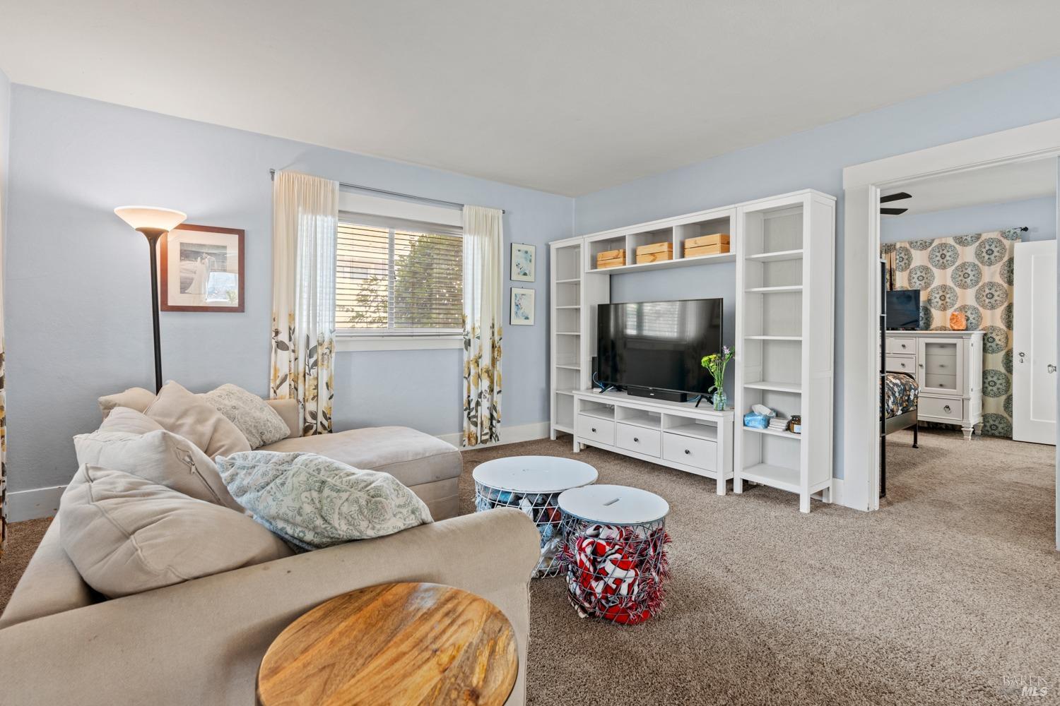 Detail Gallery Image 8 of 38 For 433 Park Blvd, Ukiah,  CA 95482 - 4 Beds | 2 Baths