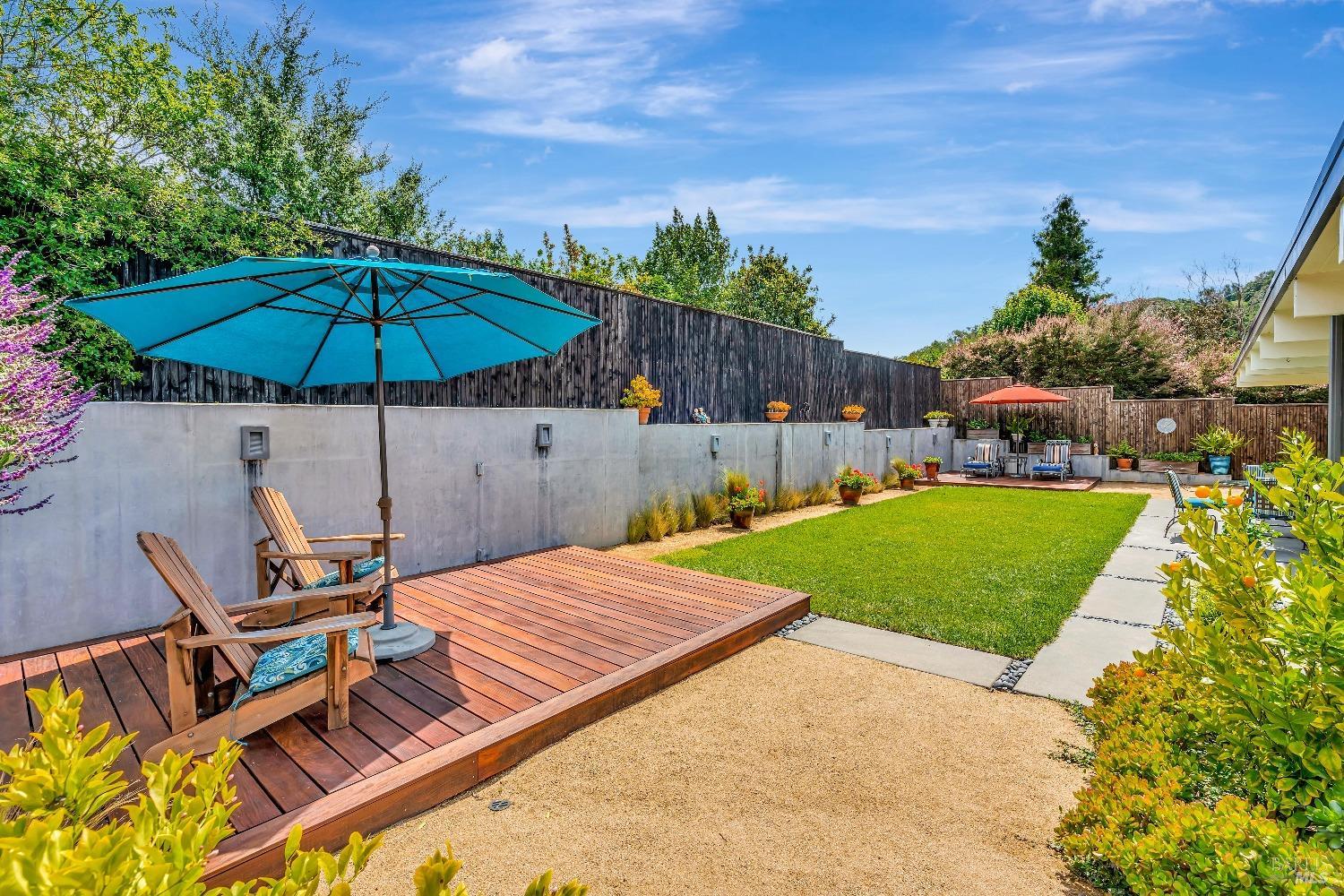 Detail Gallery Image 22 of 35 For 861 Greenberry Ln, San Rafael,  CA 94903 - 4 Beds | 2 Baths