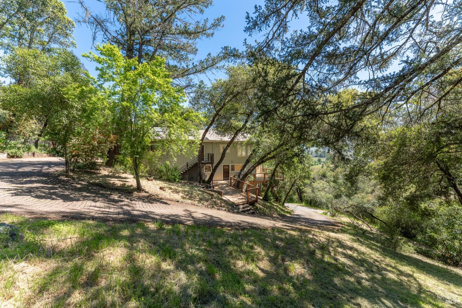 Detail Gallery Image 44 of 45 For 1380 Sanford Ranch Rd, Ukiah,  CA 95482 - 6 Beds | 3/1 Baths