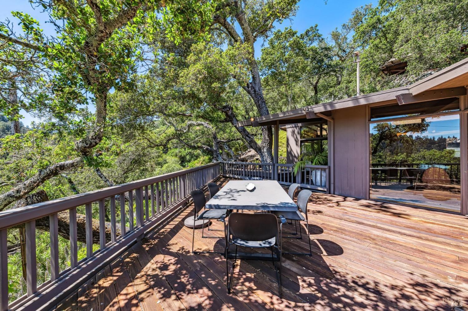 Detail Gallery Image 54 of 70 For 25 Rock Rd, Kentfield,  CA 94904 - 4 Beds | 2/1 Baths
