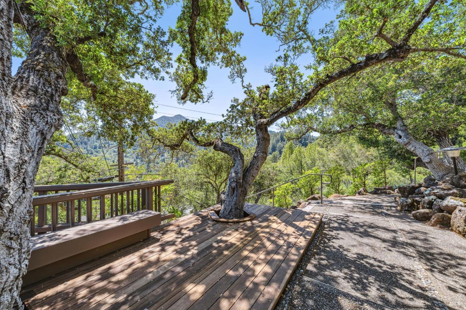Detail Gallery Image 55 of 70 For 25 Rock Rd, Kentfield,  CA 94904 - 4 Beds | 2/1 Baths