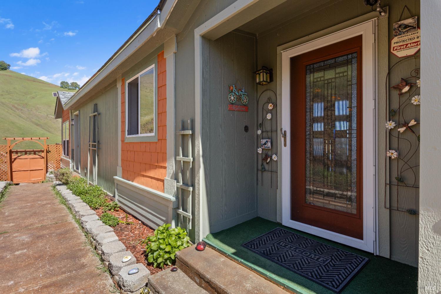 Detail Gallery Image 9 of 67 For 7680 Verna Way, Glenhaven,  CA 95443 - 3 Beds | 2 Baths