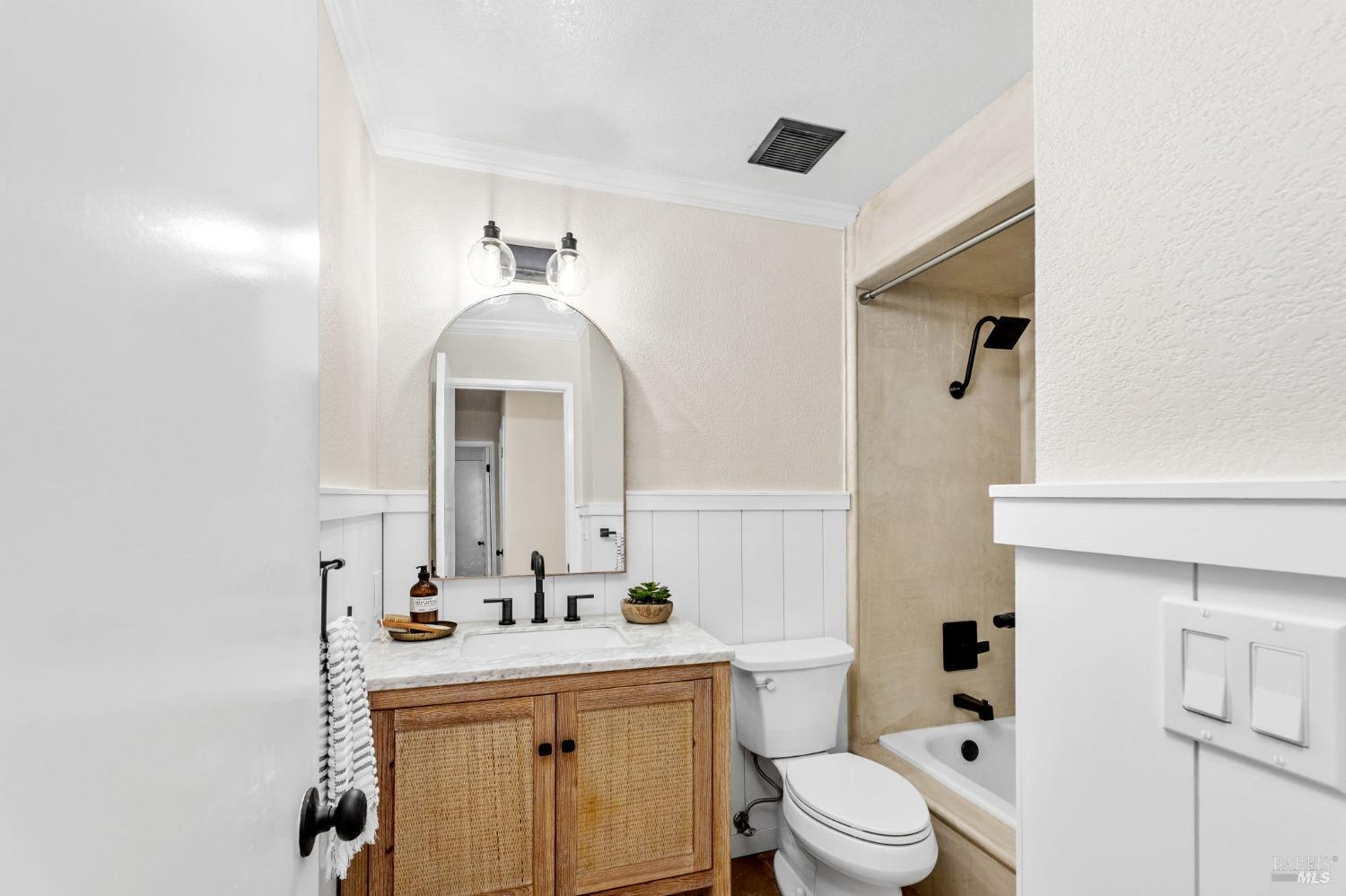 Detail Gallery Image 51 of 81 For 3265 Swiss Ct, Napa,  CA 94558 - 3 Beds | 2 Baths
