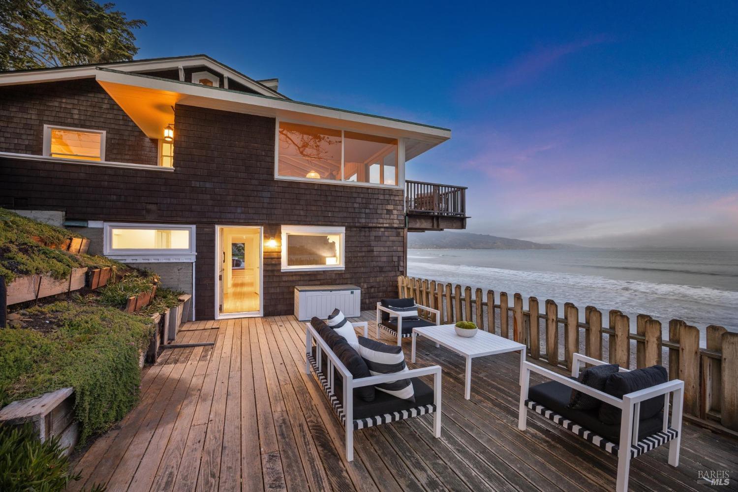 Detail Gallery Image 68 of 84 For 99 Brighton Ave, Bolinas,  CA 94924 - 3 Beds | 3/1 Baths
