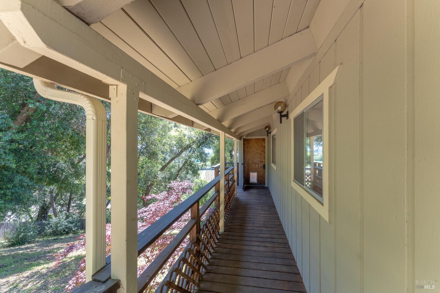 Detail Gallery Image 38 of 45 For 1380 Sanford Ranch Rd, Ukiah,  CA 95482 - 6 Beds | 3/1 Baths
