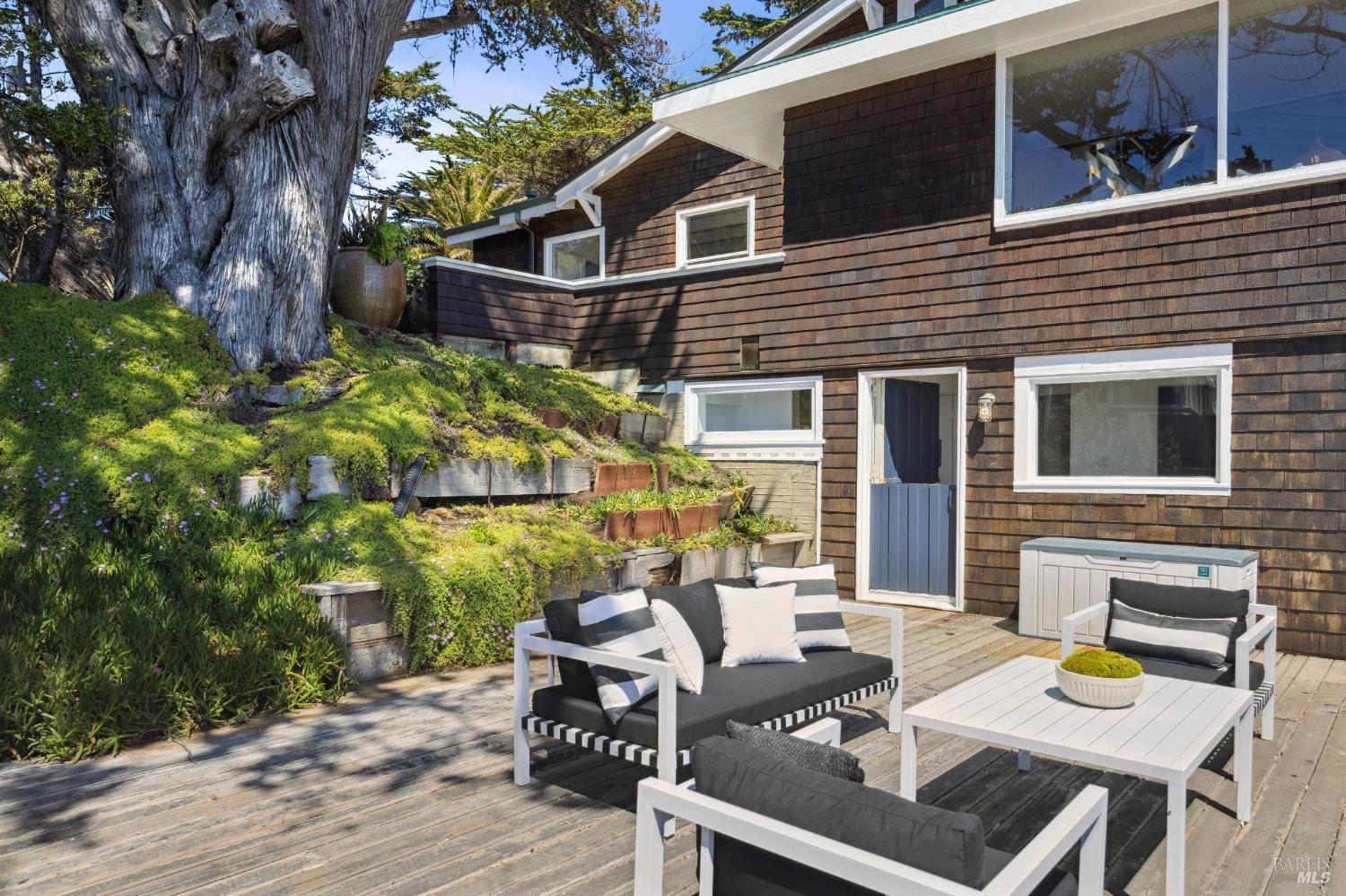 Detail Gallery Image 53 of 84 For 99 Brighton Ave, Bolinas,  CA 94924 - 3 Beds | 3/1 Baths