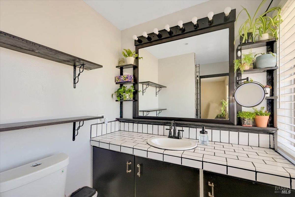 Detail Gallery Image 25 of 43 For 145 Purdue Dr, Vallejo,  CA 94589 - 3 Beds | 2/1 Baths
