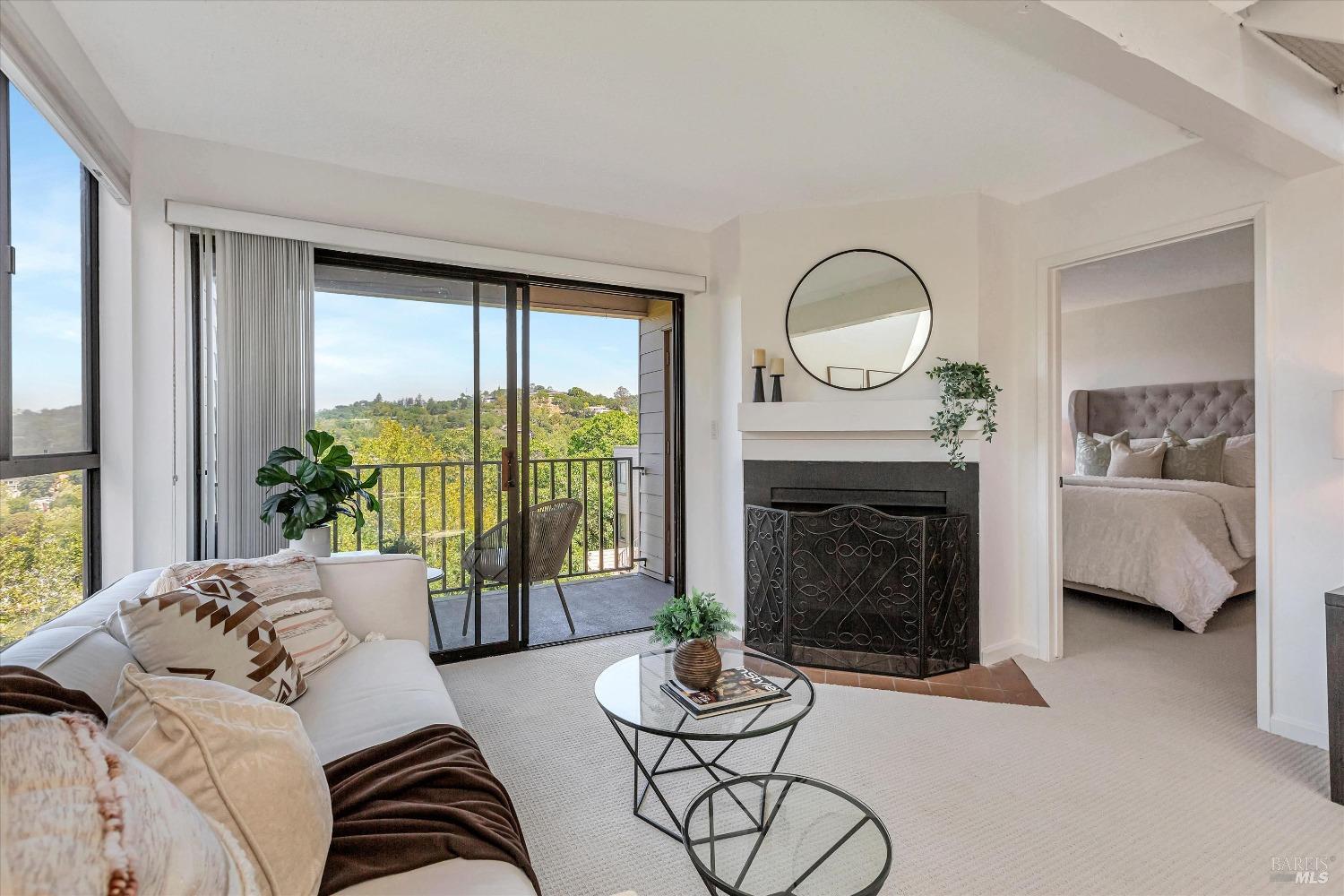 Detail Gallery Image 2 of 31 For 818 via Casitas Unkn, Greenbrae,  CA 94904 - 3 Beds | 2 Baths