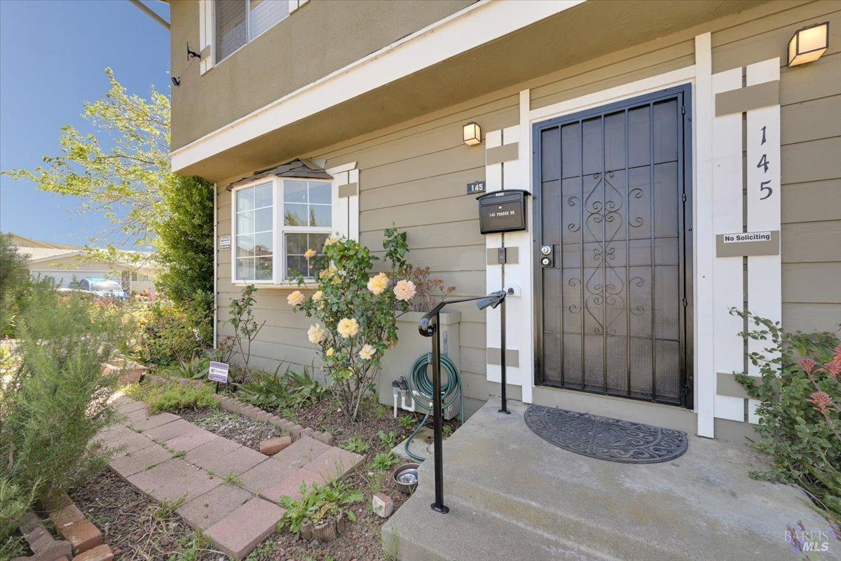 Detail Gallery Image 9 of 43 For 145 Purdue Dr, Vallejo,  CA 94589 - 3 Beds | 2/1 Baths