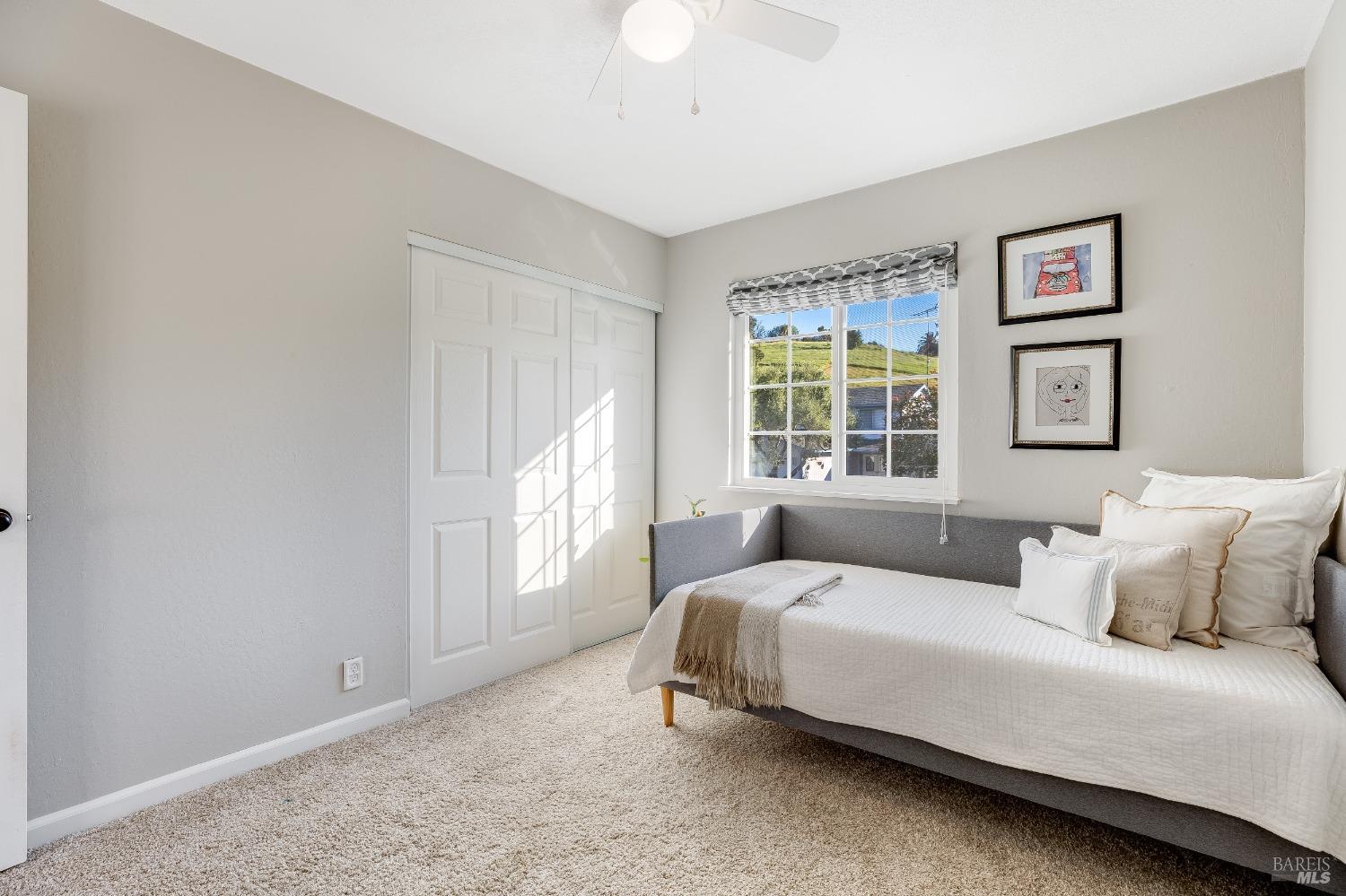 Detail Gallery Image 24 of 54 For 160 Carlisle Way, Benicia,  CA 94510 - 3 Beds | 1/1 Baths