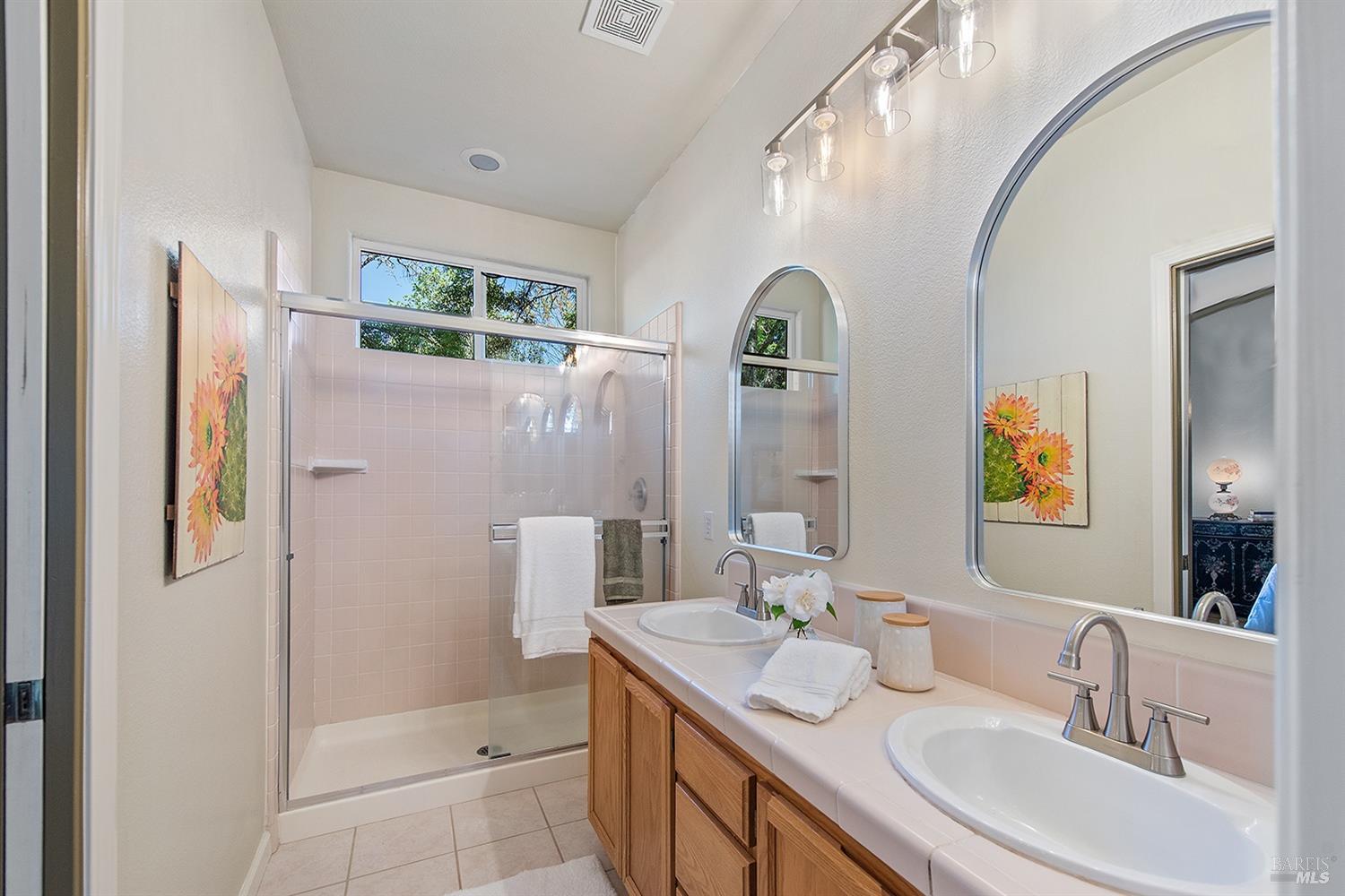 Detail Gallery Image 21 of 33 For 100 Tina Way, Graton,  CA 95444 - 3 Beds | 2 Baths