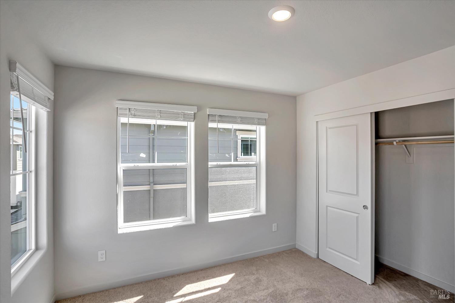 Detail Gallery Image 12 of 24 For 817 Starfish St, Suisun City,  CA 94585 - 3 Beds | 2/1 Baths