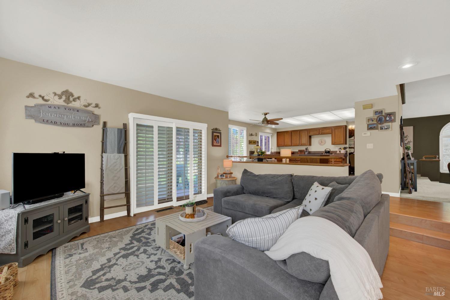 Detail Gallery Image 50 of 99 For 2427 Las Hadas Ct, Fairfield,  CA 94534 - 4 Beds | 2/1 Baths