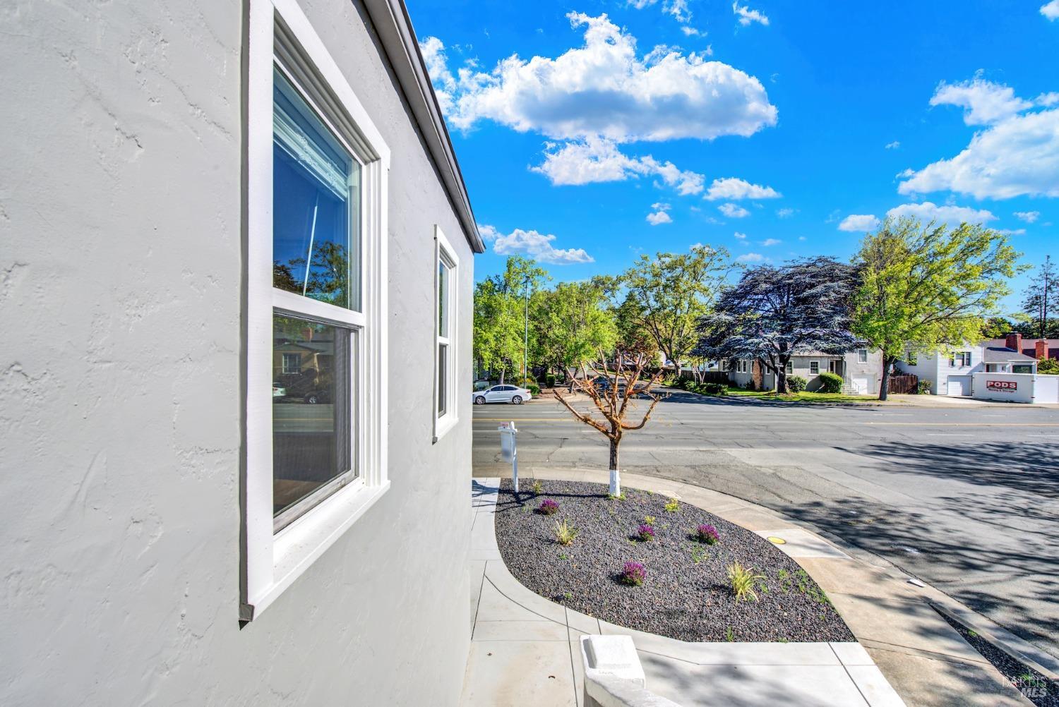 Detail Gallery Image 20 of 96 For 1745 Tennessee St, Vallejo,  CA 94590 - 5 Beds | 2 Baths