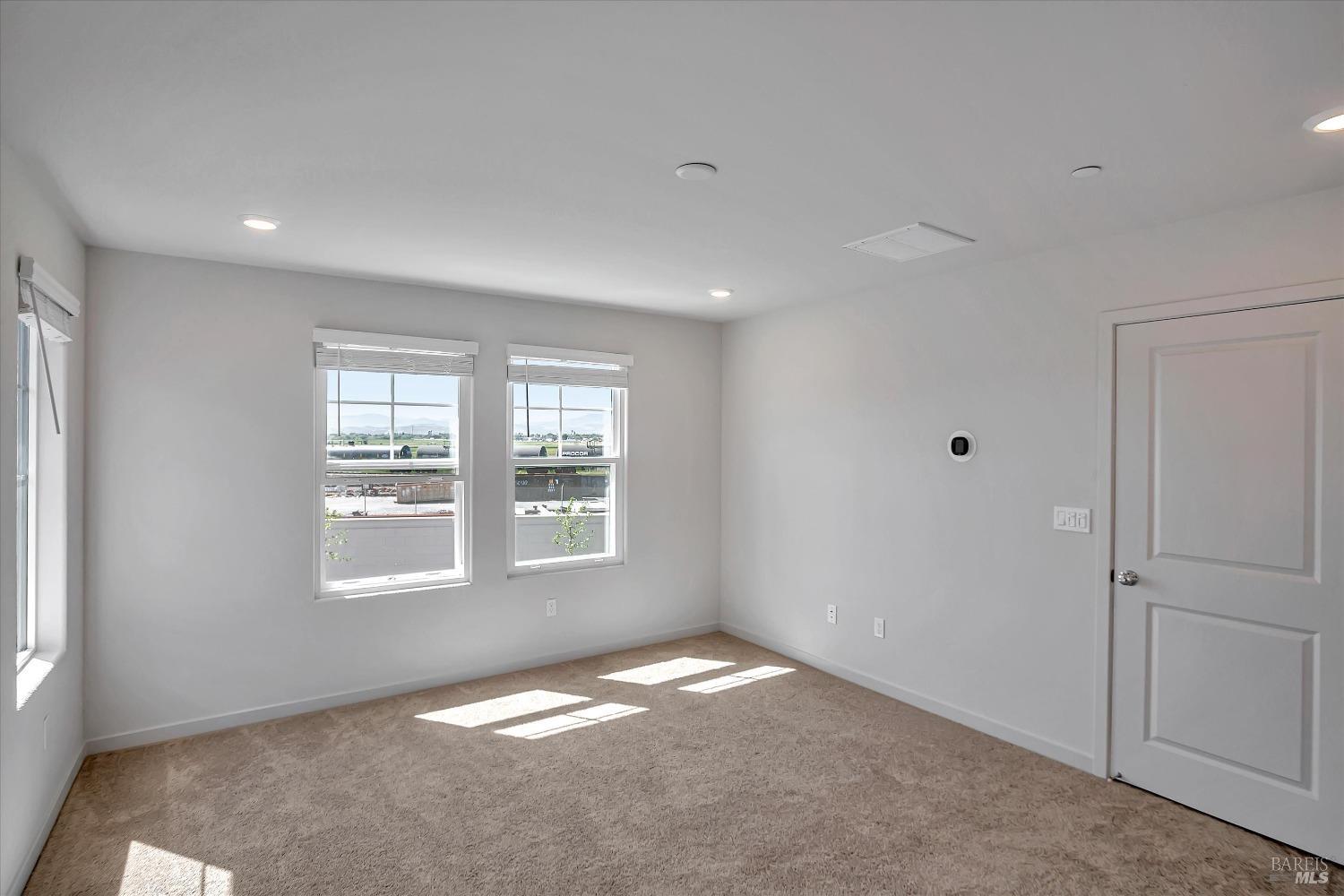 Detail Gallery Image 16 of 24 For 817 Starfish St, Suisun City,  CA 94585 - 3 Beds | 2/1 Baths