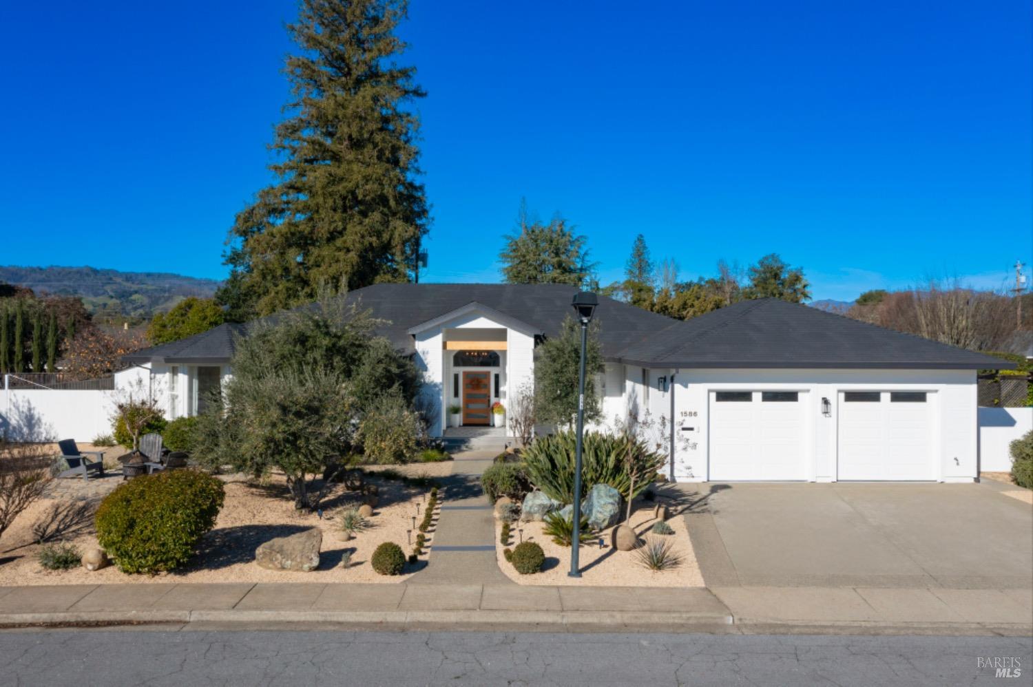 Detail Gallery Image 66 of 66 For 1586 Arrowhead Dr, Saint Helena,  CA 94574 - 4 Beds | 3/1 Baths