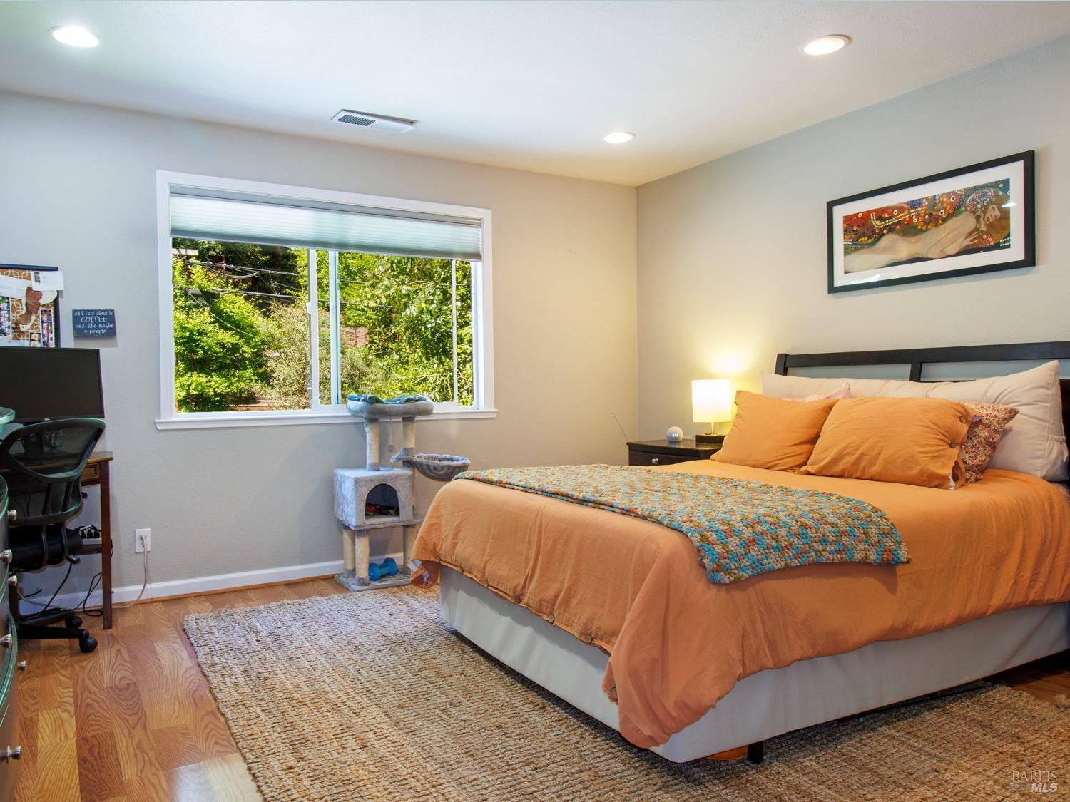Detail Gallery Image 24 of 35 For 14290 Old Cazadero Rd, Guerneville,  CA 95446 - 2 Beds | 2 Baths