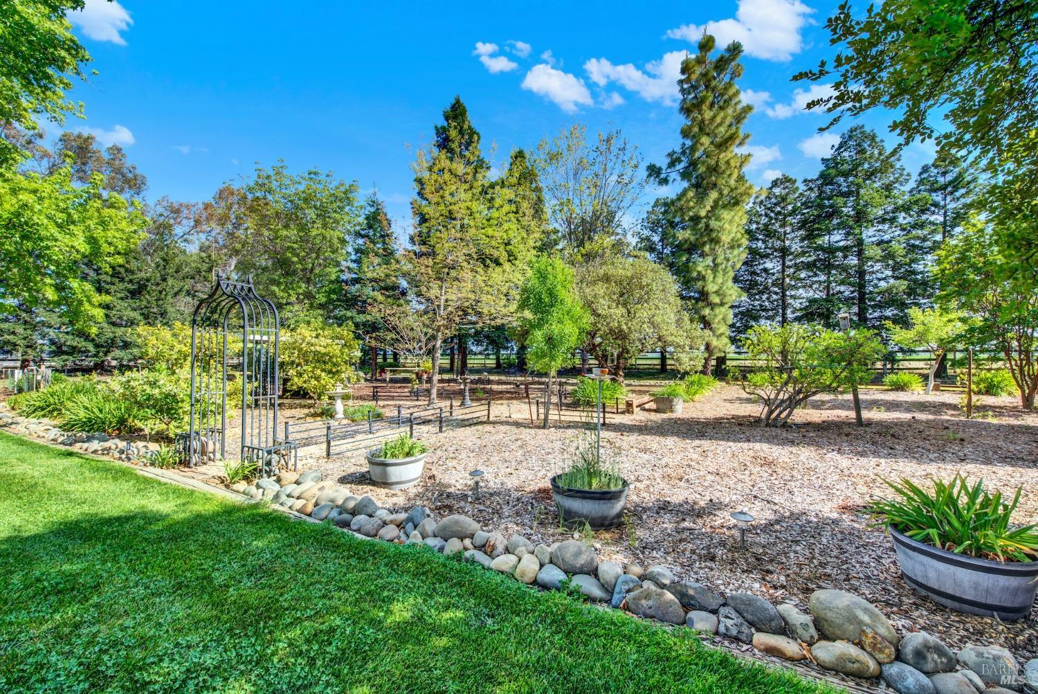 Detail Gallery Image 90 of 99 For 5202 Winding Way, Vacaville,  CA 95688 - 3 Beds | 2/1 Baths