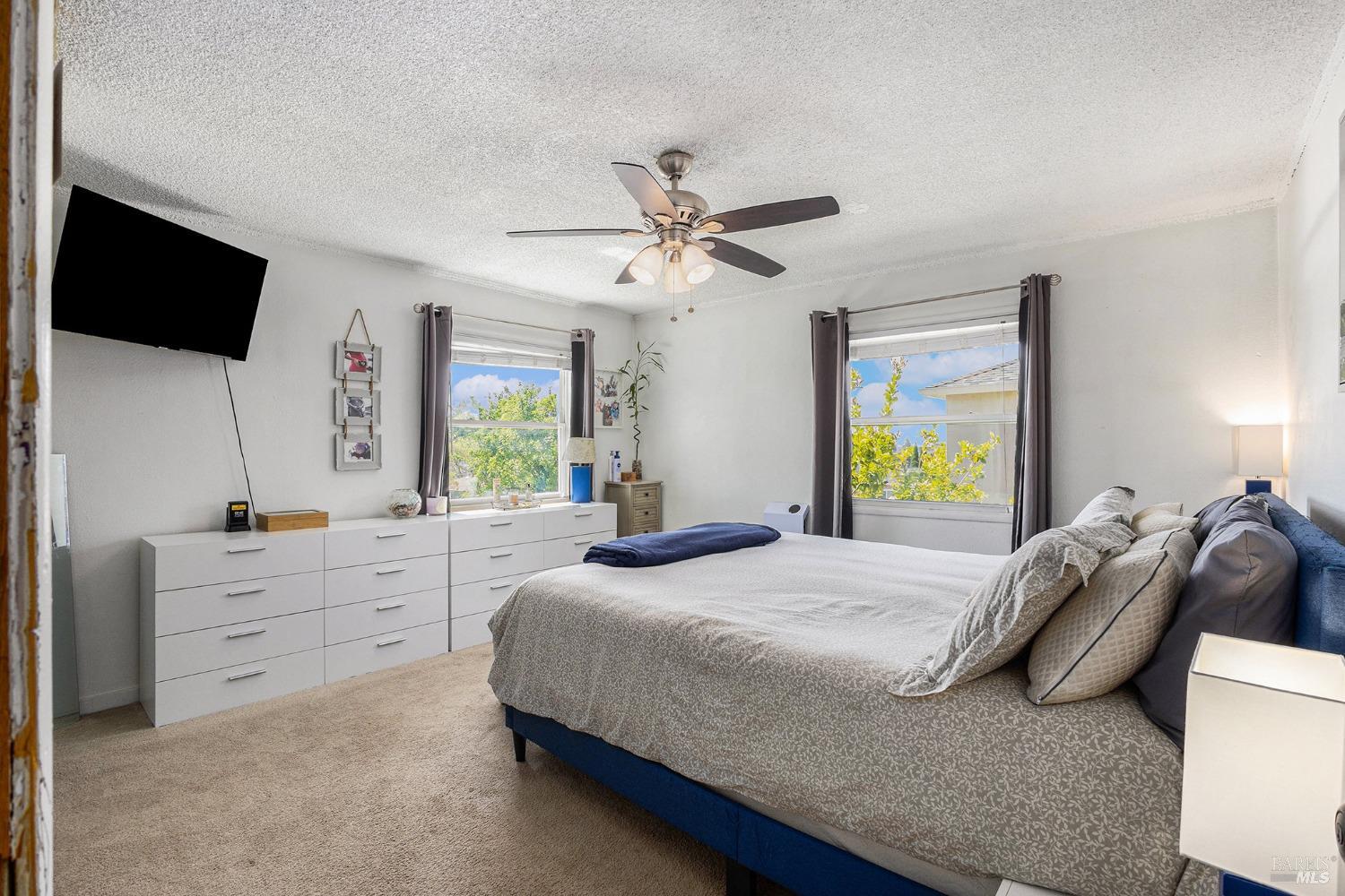 Detail Gallery Image 17 of 43 For 16925 Los Banos St, San Leandro,  CA 94578 - 5 Beds | 2 Baths