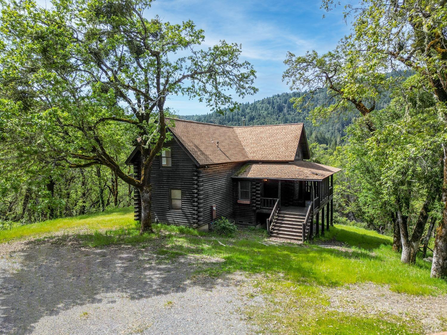 Detail Gallery Image 25 of 29 For 31100 Shimmins Ridge Rd, Willits,  CA 95490 - 3 Beds | 2 Baths