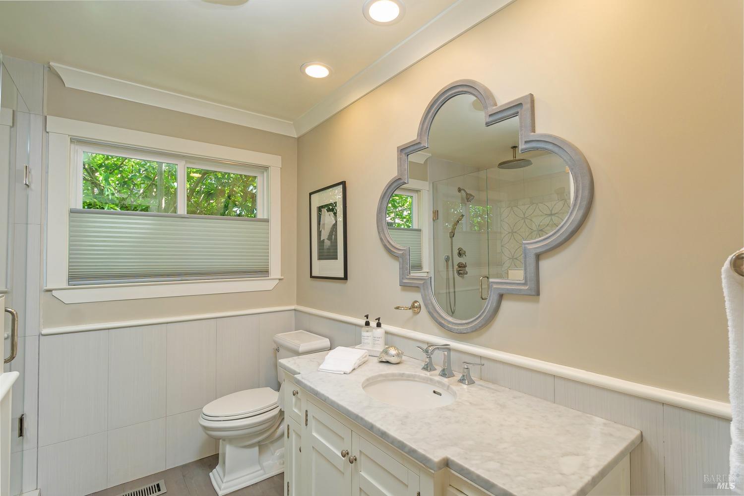 Detail Gallery Image 27 of 36 For 24 Corte Del Bayo Ct, Larkspur,  CA 94939 - 4 Beds | 3/1 Baths