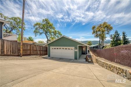 Detail Gallery Image 32 of 38 For 13801 Lakeshore Dr, Clearlake,  CA 95422 - 3 Beds | 2 Baths