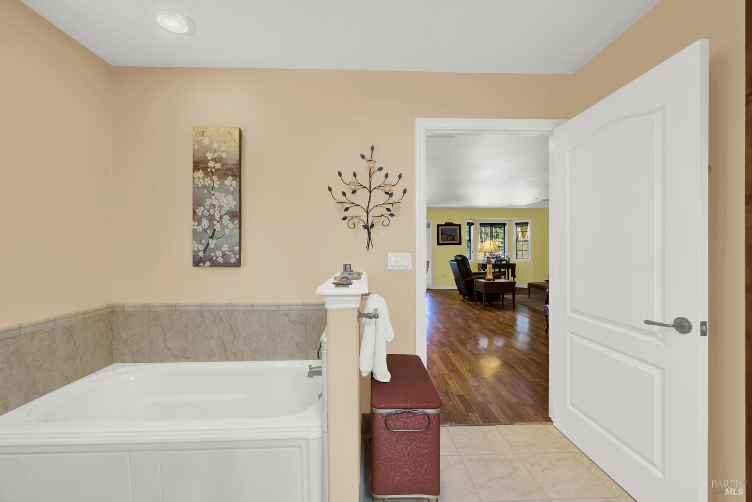 Detail Gallery Image 60 of 99 For 5202 Winding Way, Vacaville,  CA 95688 - 3 Beds | 2/1 Baths