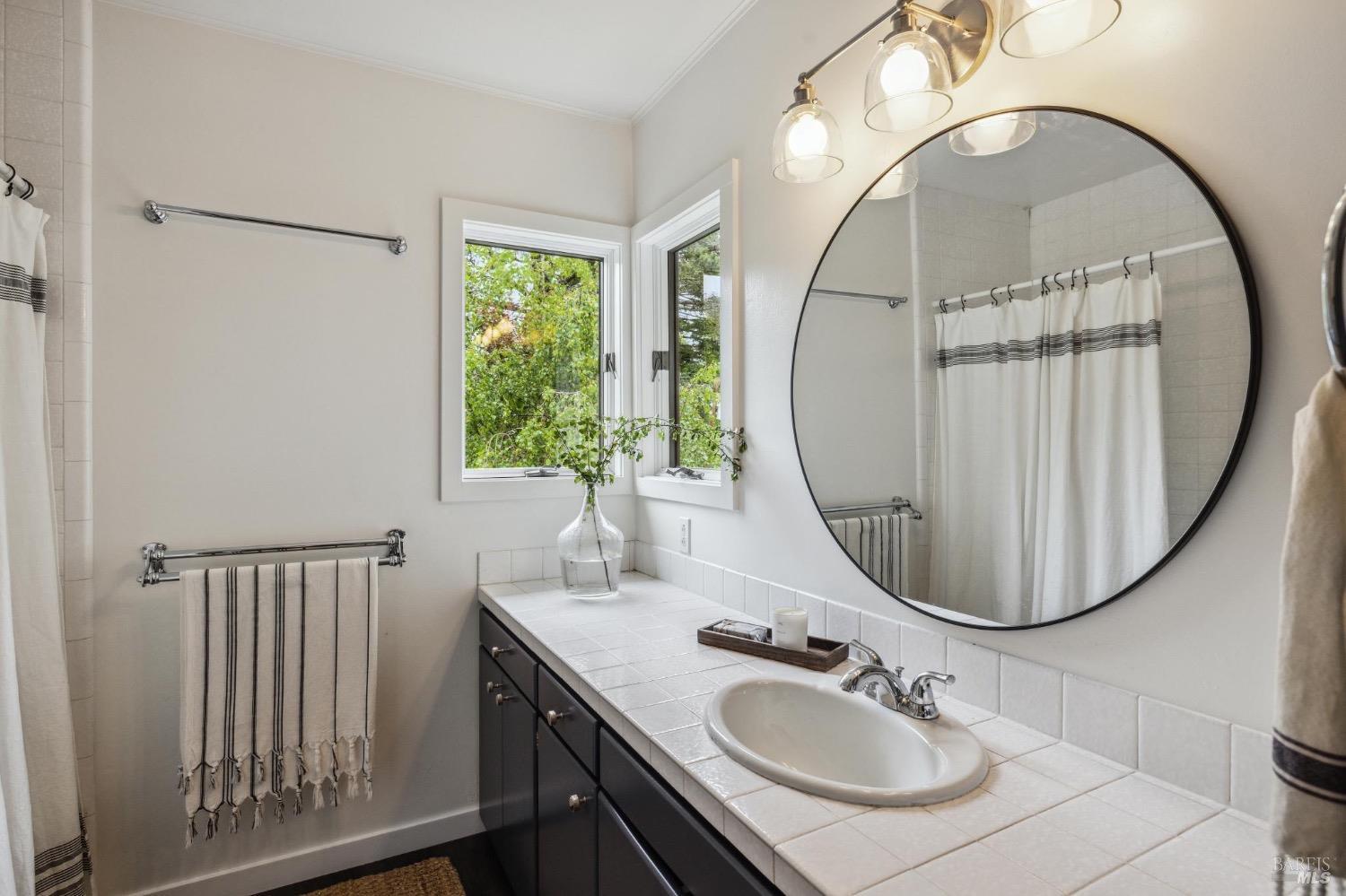 Detail Gallery Image 22 of 41 For 575 Marin Ave, Mill Valley,  CA 94941 - 4 Beds | 2 Baths