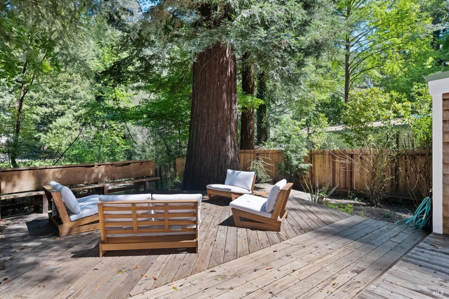 Detail Gallery Image 30 of 43 For 15521 Old Cazadero Rd, Guerneville,  CA 95446 - 2 Beds | 2 Baths