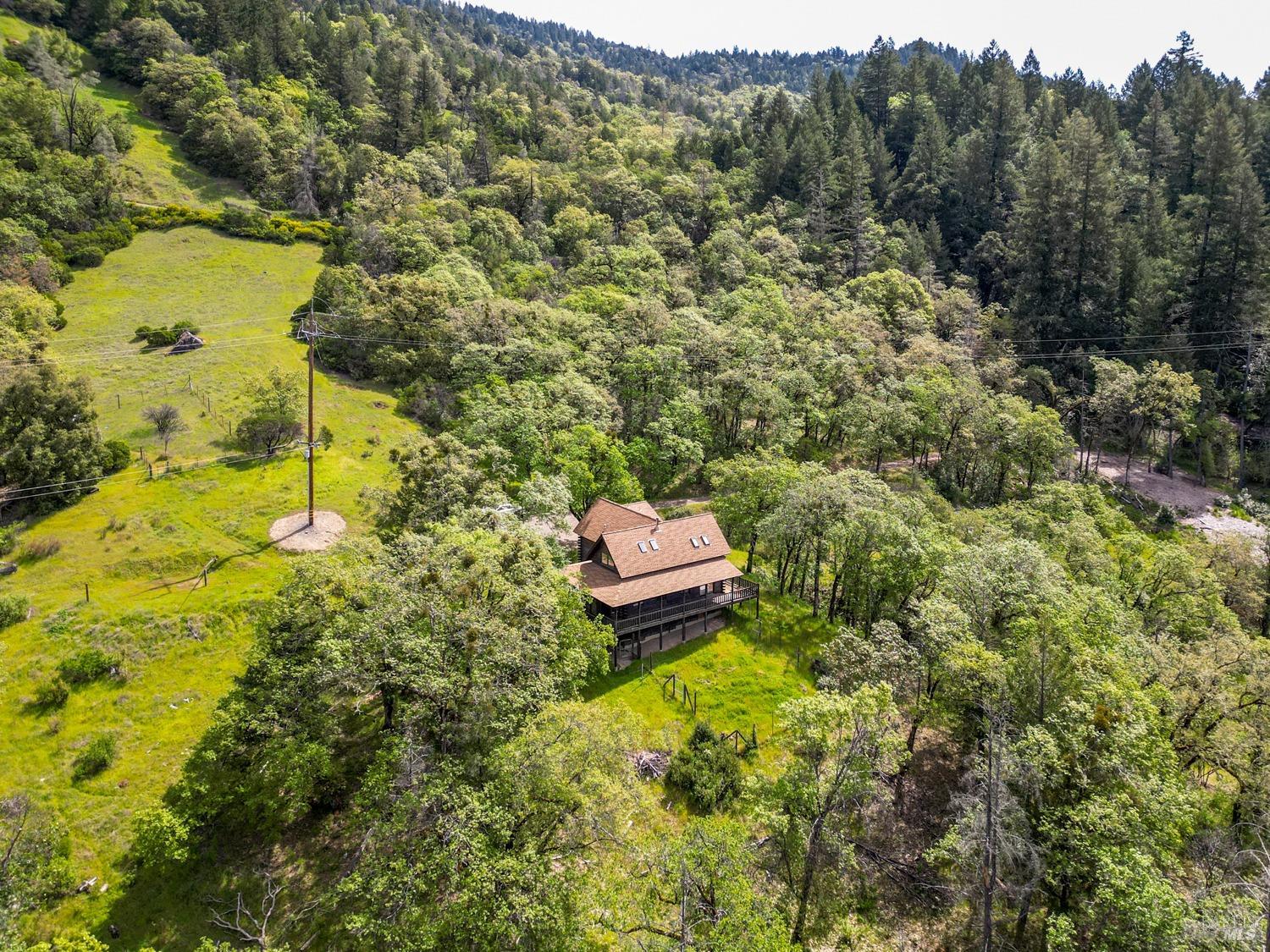 Detail Gallery Image 27 of 29 For 31100 Shimmins Ridge Rd, Willits,  CA 95490 - 3 Beds | 2 Baths