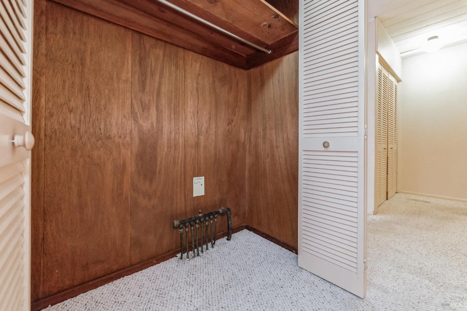 Detail Gallery Image 28 of 31 For 690 Las Colindas Rd, San Rafael,  CA 94903 - 4 Beds | 2 Baths