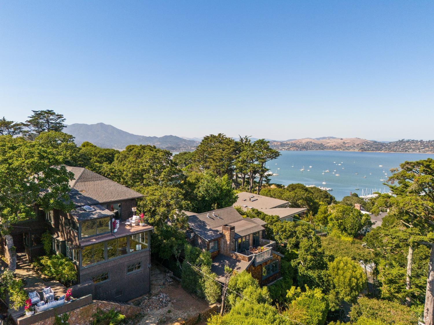 Detail Gallery Image 30 of 50 For 19 Prospect Ave, Sausalito,  CA 94965 - 4 Beds | 3/1 Baths