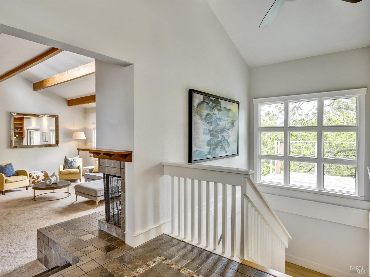 Detail Gallery Image 4 of 45 For 6 Dover Ct, Orinda,  CA 94563 - 4 Beds | 2/1 Baths