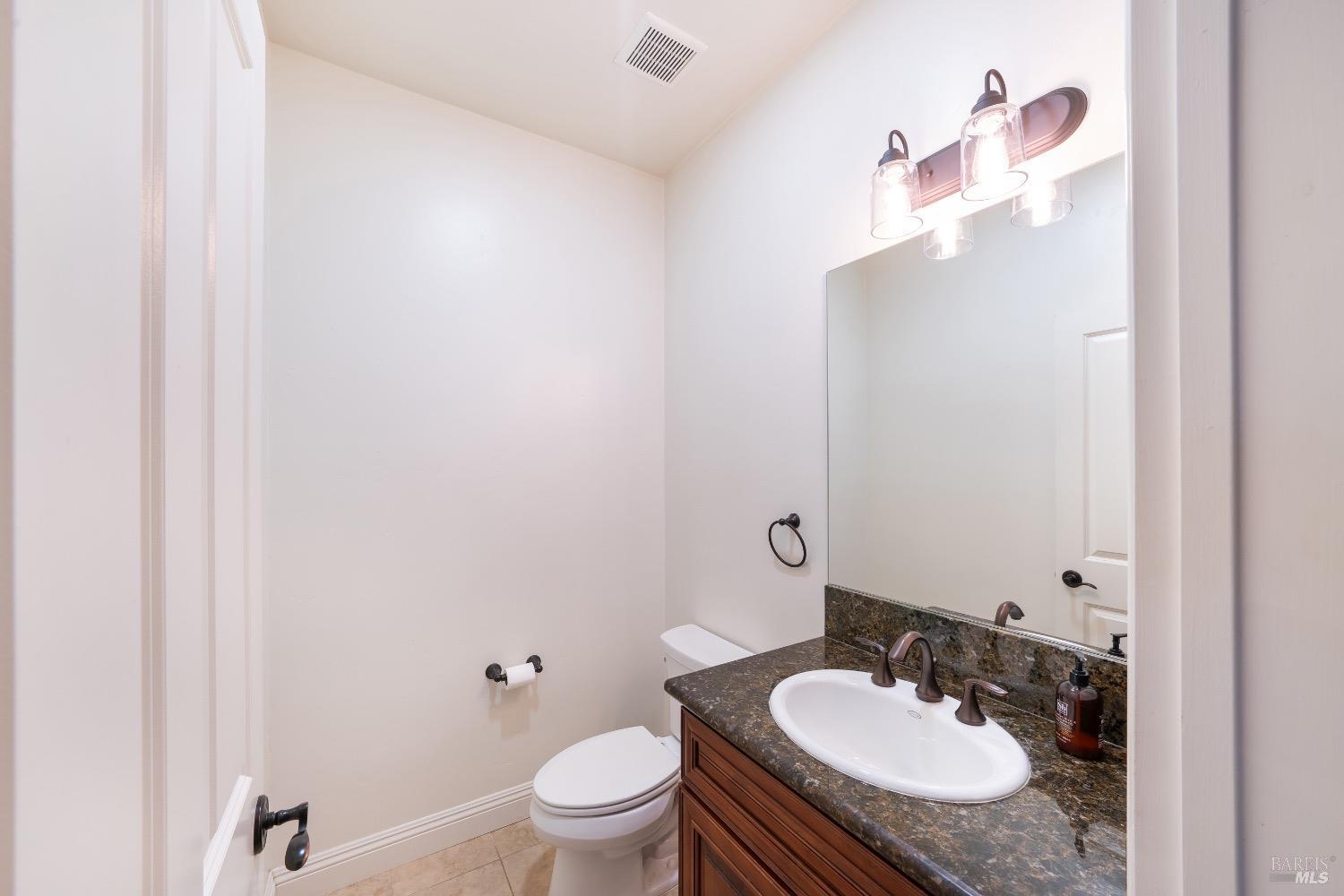 Detail Gallery Image 34 of 54 For 1365 Magnolia Ave, Saint Helena,  CA 94574 - 3 Beds | 2/1 Baths