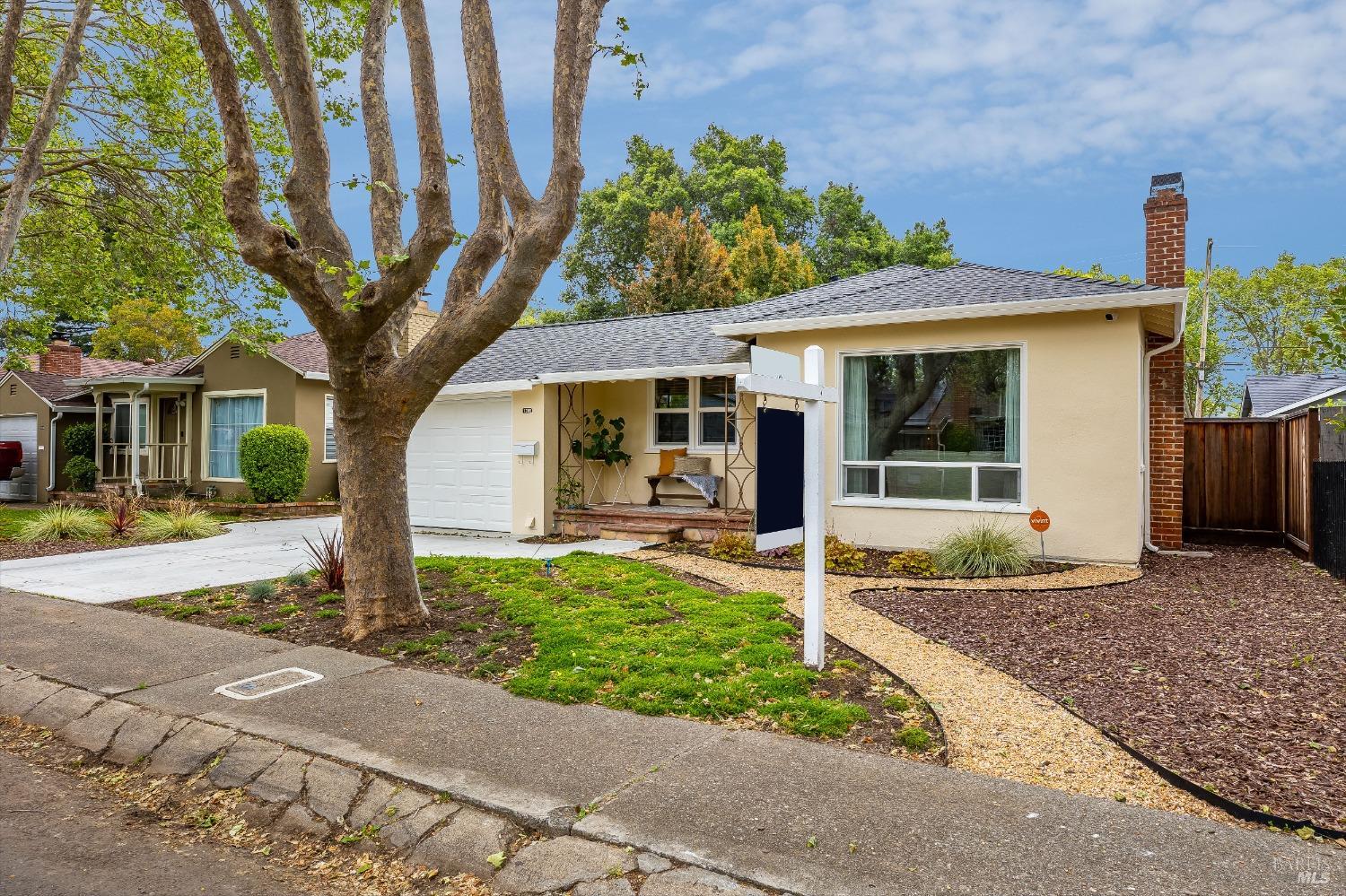 Detail Gallery Image 1 of 55 For 1309 Arkansas St, Vallejo,  CA 94590 - 3 Beds | 1 Baths
