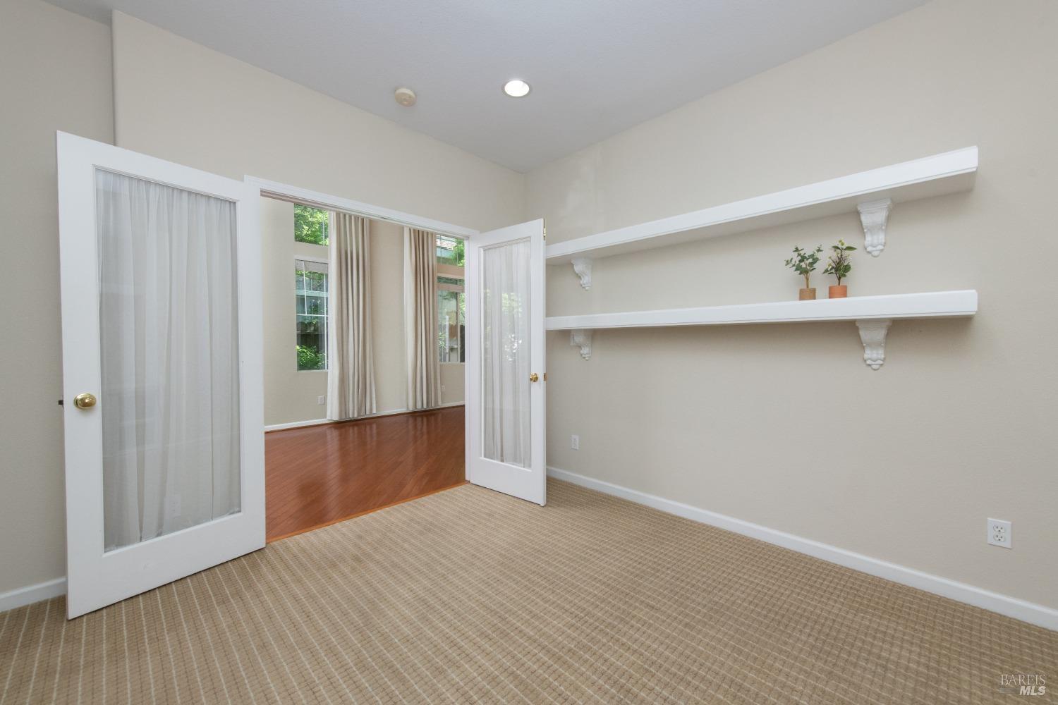 Detail Gallery Image 17 of 65 For 2917 Lakefront Ct, Fairfield,  CA 94533 - 3 Beds | 2 Baths