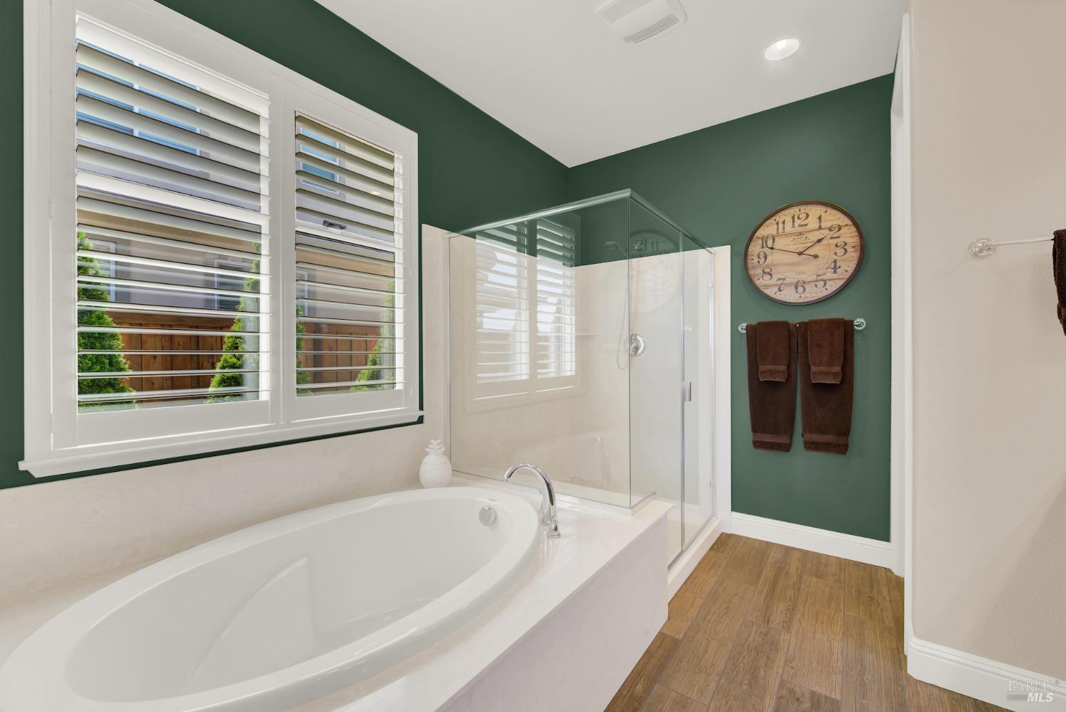 Detail Gallery Image 28 of 54 For 355 Epic St, Vacaville,  CA 95688 - 3 Beds | 2 Baths