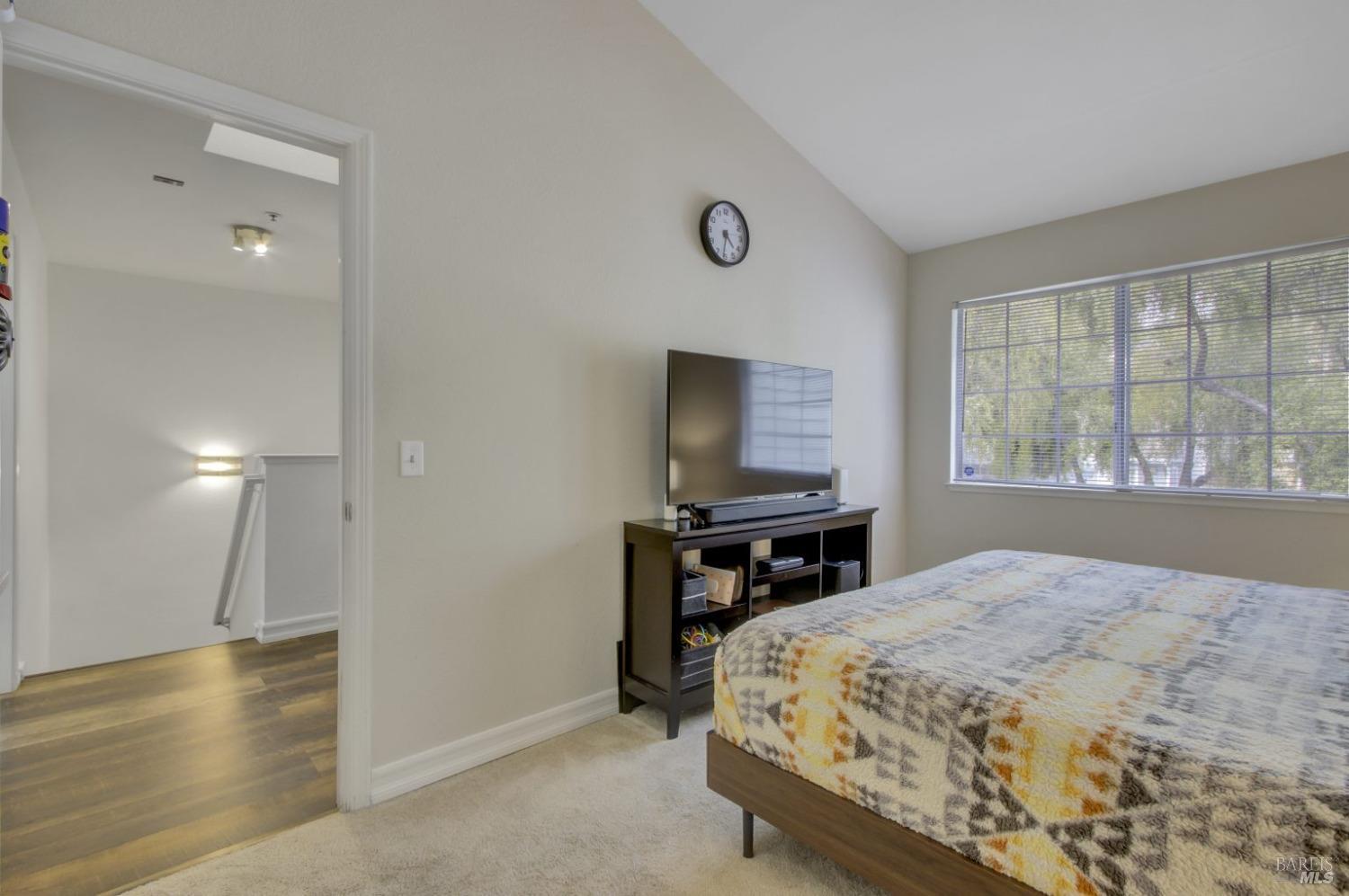 Detail Gallery Image 24 of 38 For 703 Waterford Pl, Pinole,  CA 94564 - 3 Beds | 2 Baths