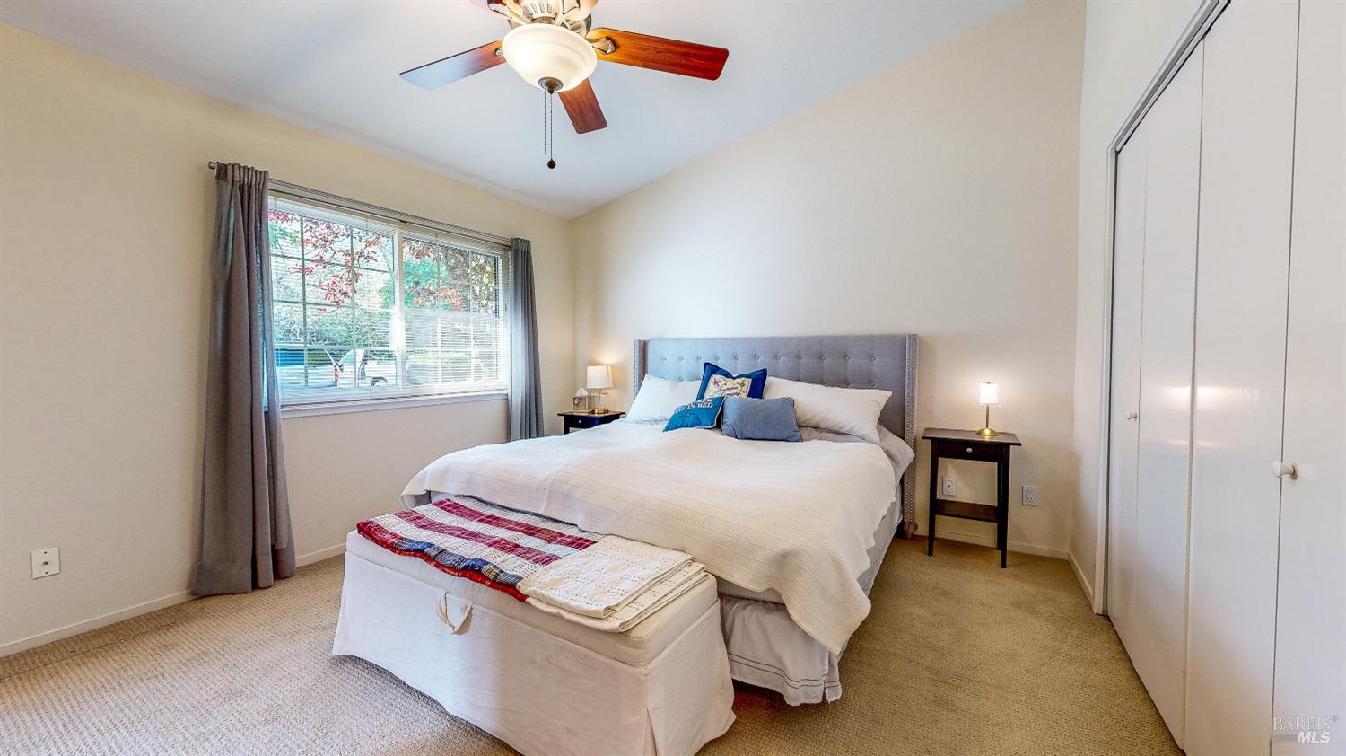 Detail Gallery Image 19 of 44 For 1678 Creekview Ct, Petaluma,  CA 94954 - 3 Beds | 2/1 Baths