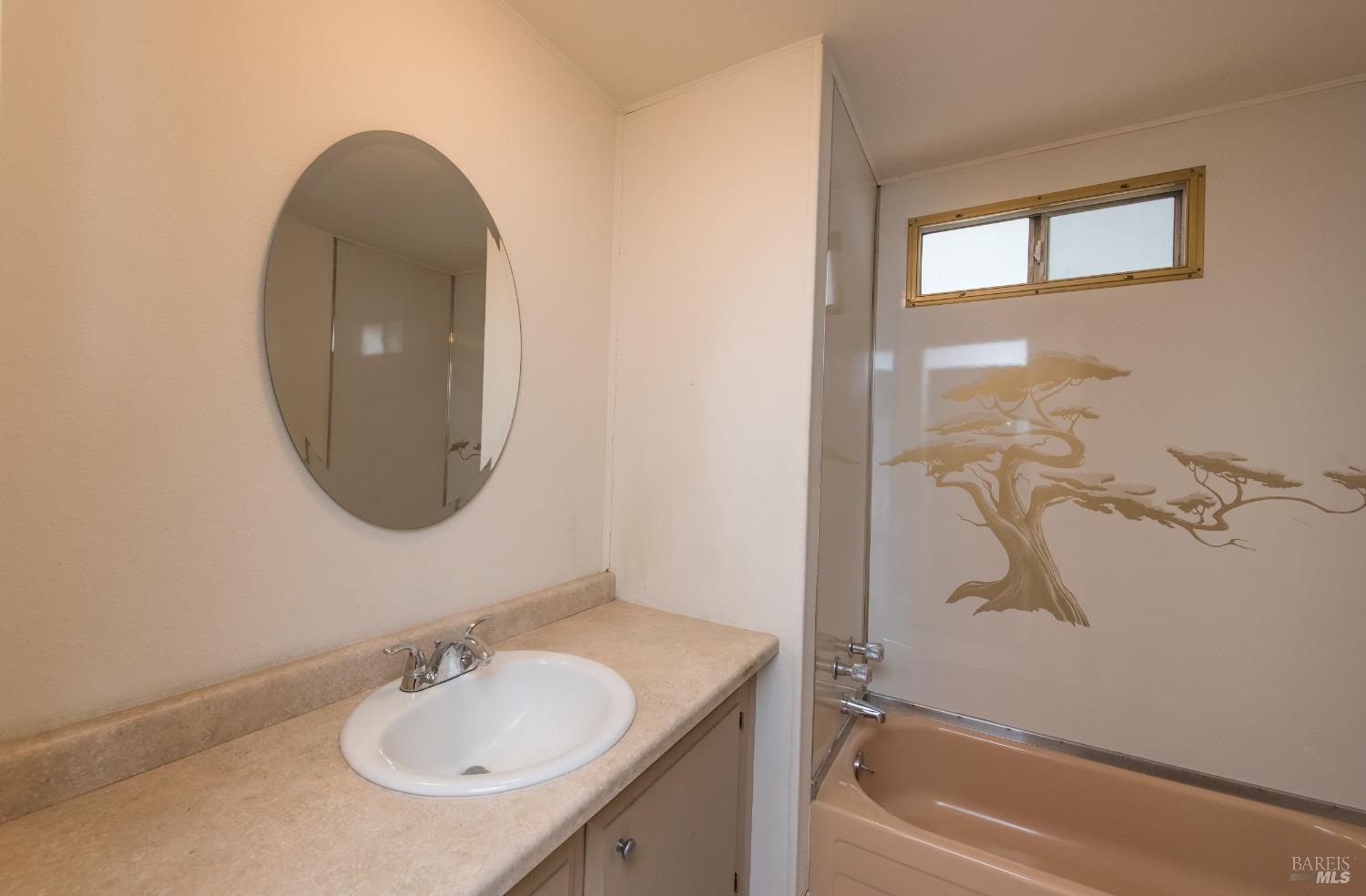 Detail Gallery Image 21 of 26 For 213 Redwing Dr, Santa Rosa,  CA 95409 - 2 Beds | 2 Baths
