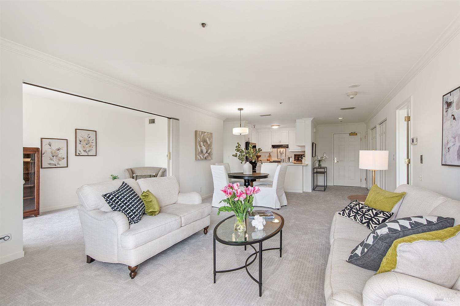 Detail Gallery Image 8 of 41 For 100 Thorndale Dr #340,  San Rafael,  CA 94903 - 2 Beds | 2 Baths